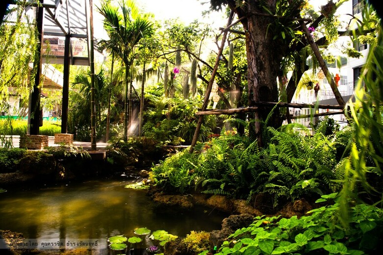 Hostal Bangkok Oasis Hotel