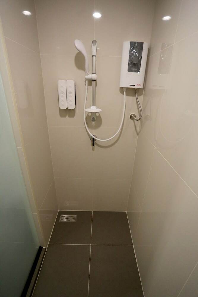 Hostal Bangkok Oasis Hotel