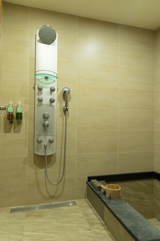 Issmy Hotel Spring Resort