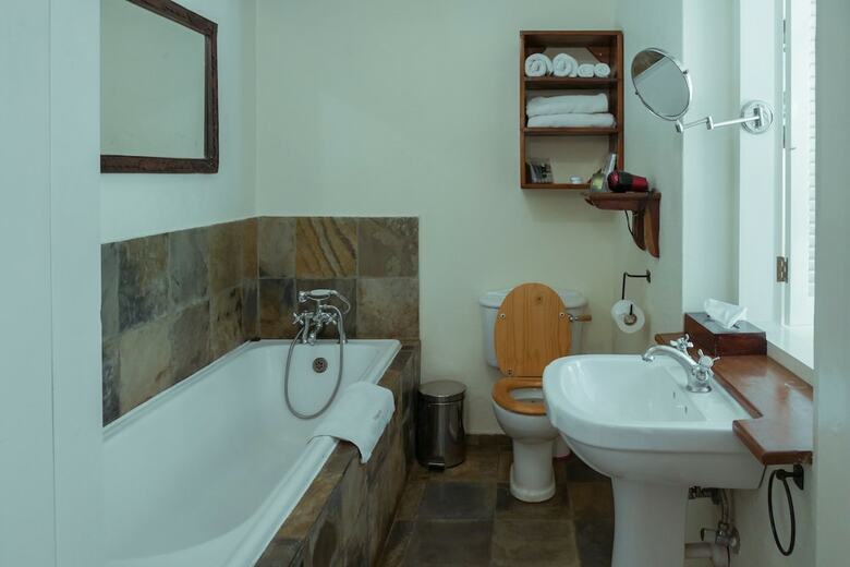 The Emin Pasha Hotel