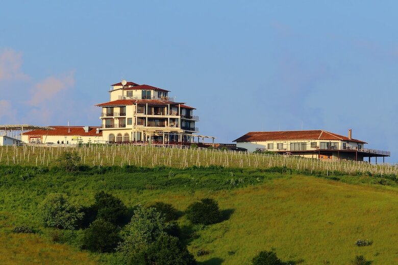 Seven Generations Winery Hotel & Spa