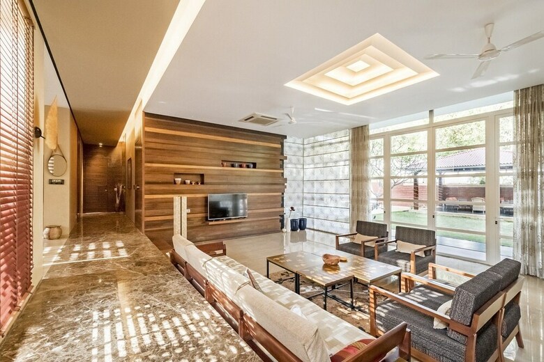 Guesthouser 4 Bhk Villa 4238