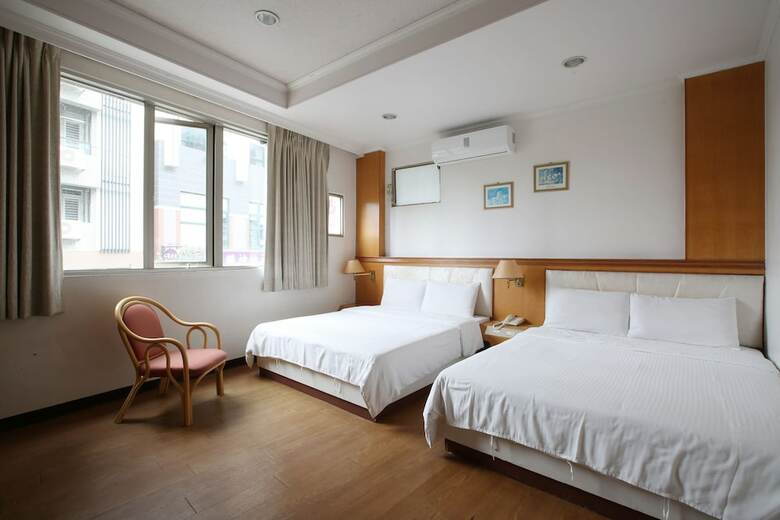 Long Shan Hotel