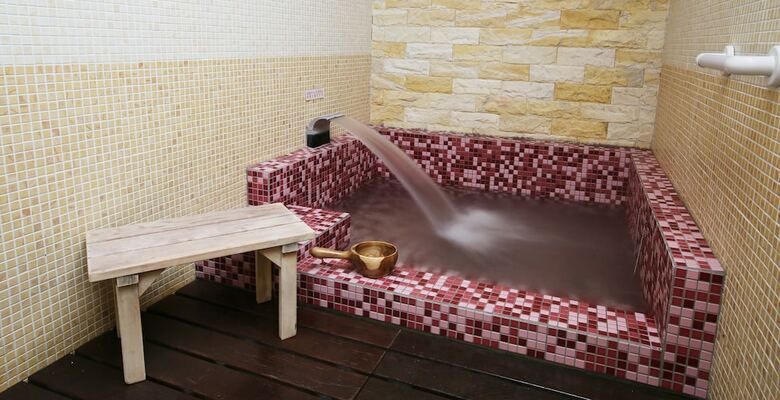 Long Shan Hotel