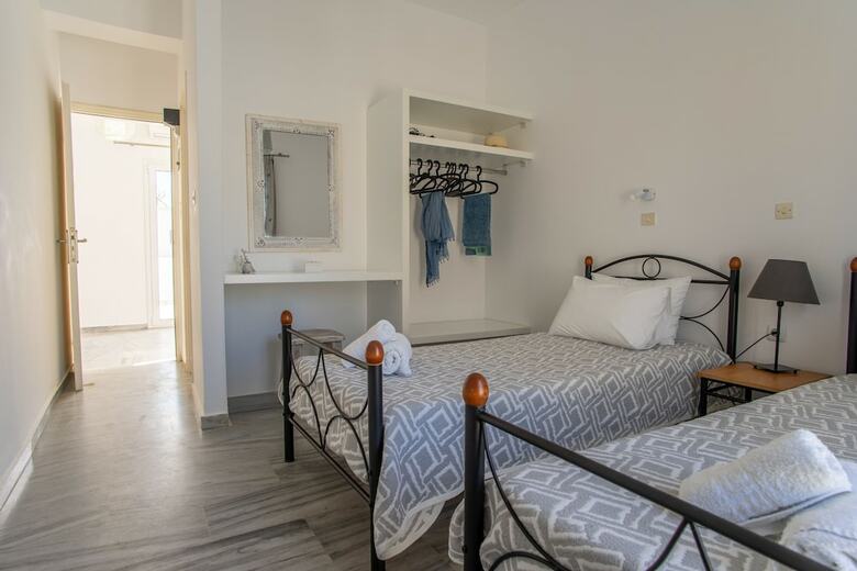 Hotel Marioly Studios