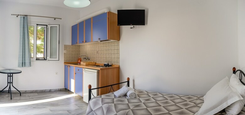 Hotel Marioly Studios