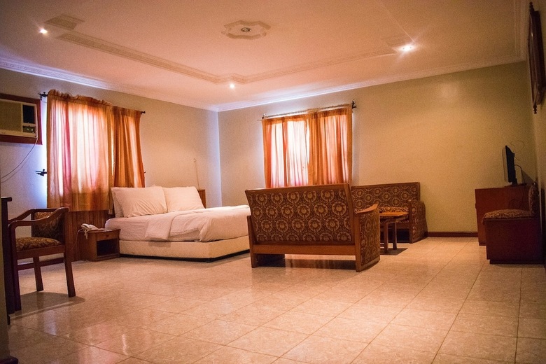 Hotel Chelsea Suites Limited