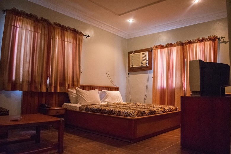 Hotel Chelsea Suites Limited
