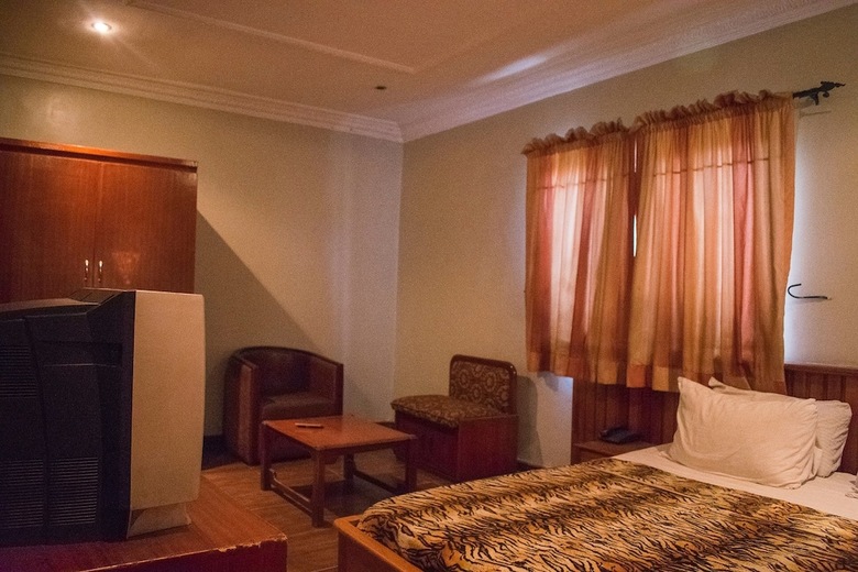 Hotel Chelsea Suites Limited