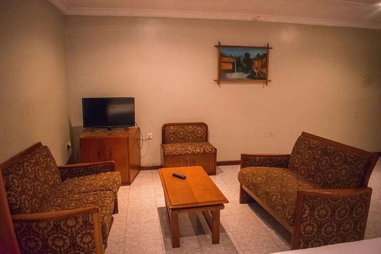 Hotel Chelsea Suites Limited