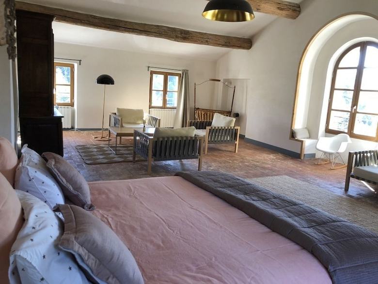Bed & Breakfast Parenth�se En Luberon