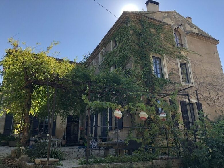 Bed & Breakfast Parenth�se En Luberon