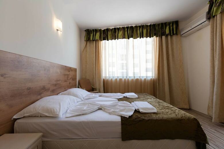 Aparthotel Studio For Family With Kitchenette And Pool View