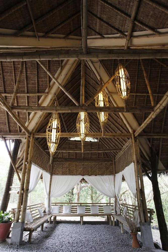 Hotel La Luz Beach Resort