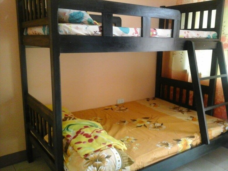 Hotel Jigsaw Travellers Inn