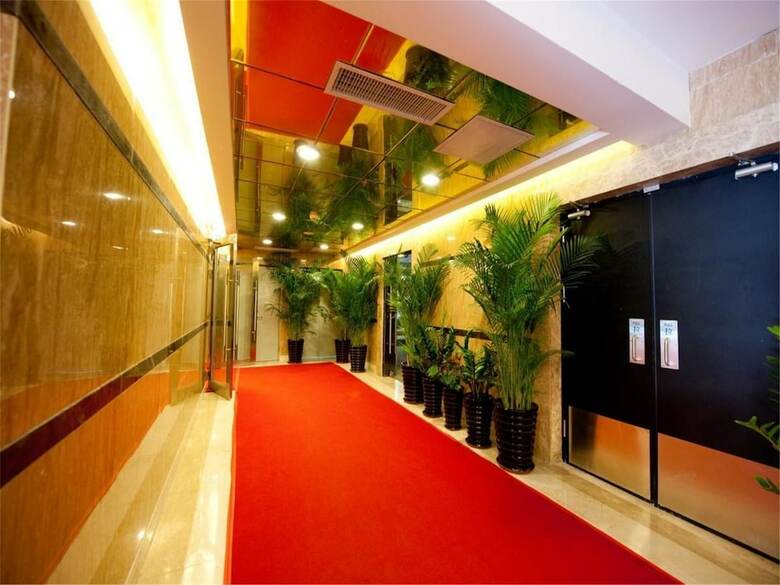 Msc City Centre Apartment Hotel