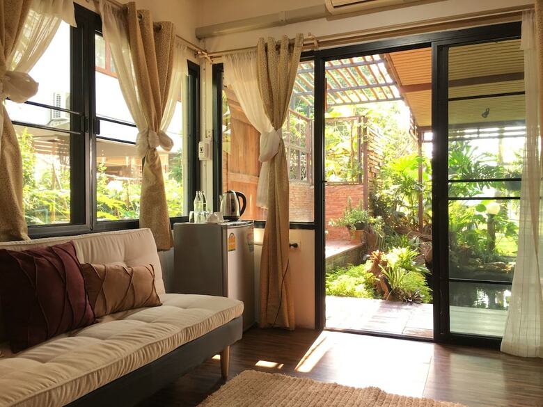 Hotel Nan Rim Nam Resort