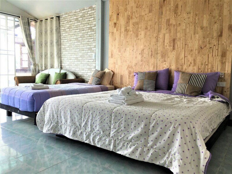 Hotel Nan Rim Nam Resort