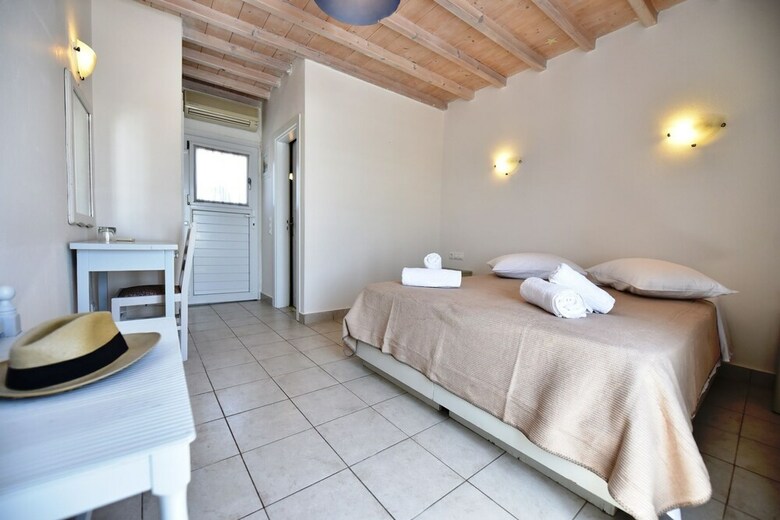 Hotel Artemida's Village