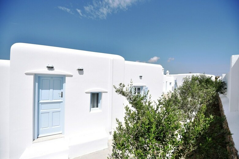 Hotel Artemida's Village