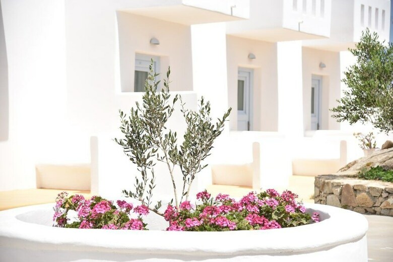 Hotel Artemida's Village