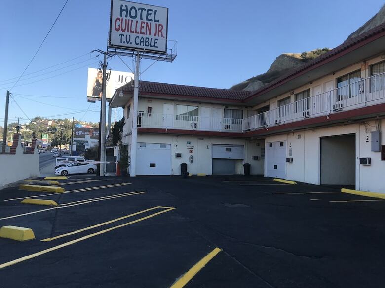 Motel Hotel Guillen Jr