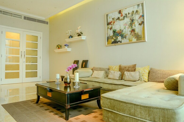3 Bedroom Apartment At Senayan Residence By Travelio