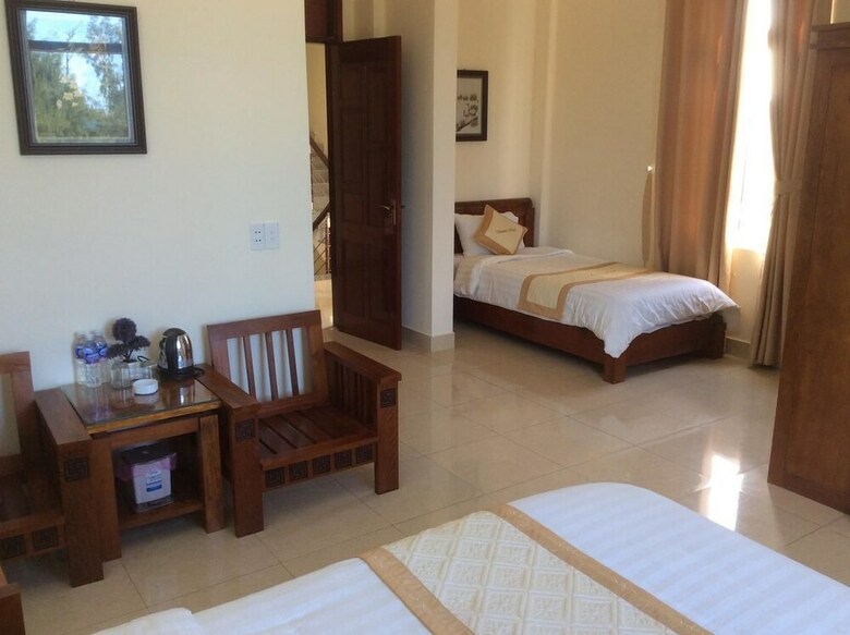 Sunrise Hotel Quang Binh