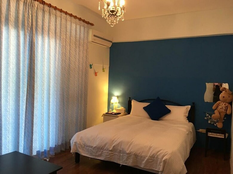 Bed & Breakfast The Summer Of Memory