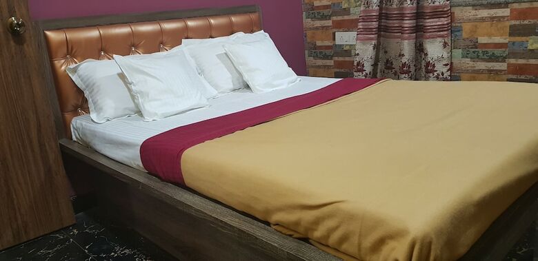 Hotel Silver Oak Villa