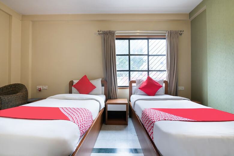 Hotel Oyo 3023 Compact Suites Lavelle Road