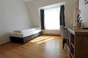 Hostal Adler Hotel & Gasthaus