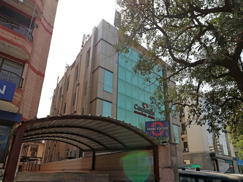 Hotel Oyo 12532 Imperial Inn