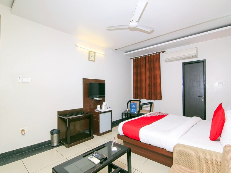 Hotel Oyo 14016 Stay Inn International