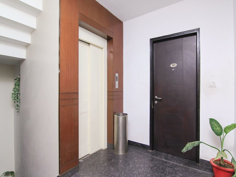 Hotel Oyo 14016 Stay Inn International
