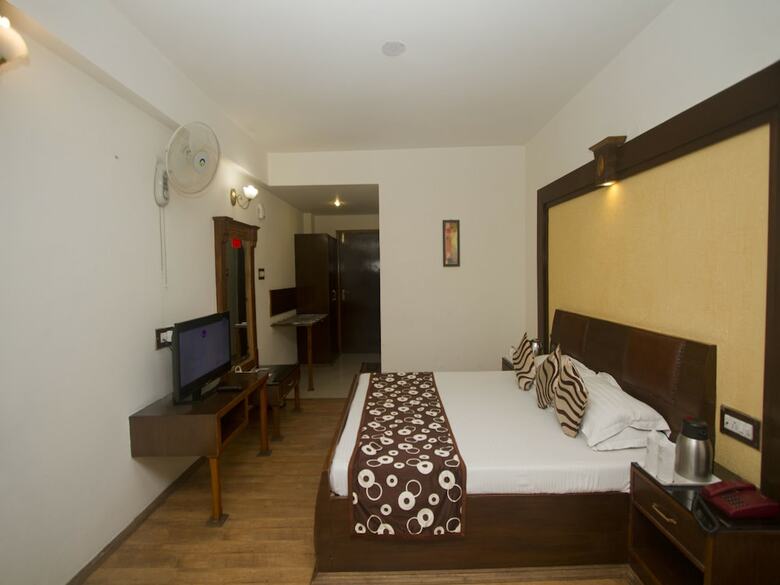 Oyo 1414 Hotel Kalinga Grand