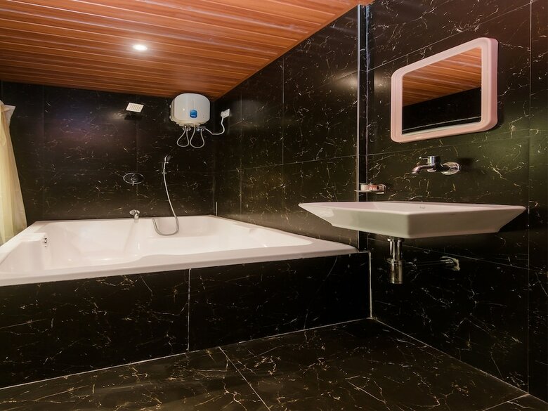Hotel Oyo 12894 Bunty Residency