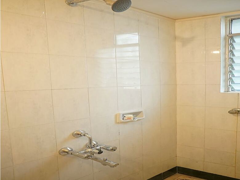 Oyo 12723 Hotel D Villa