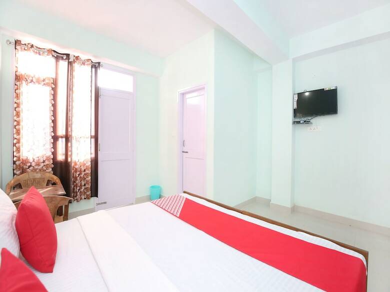 Hotel Oyo 12733 Home Hill View Lower Bharari