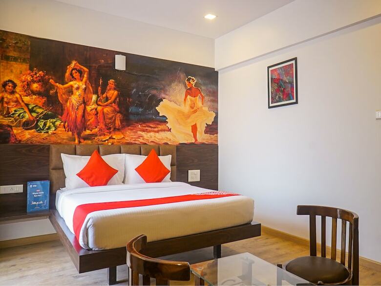 Hotel Oyo 11562 Kuval Inn