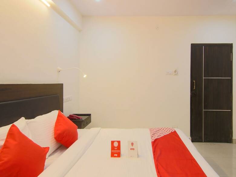 Hotel Oyo 12768 Ramachandra Residency