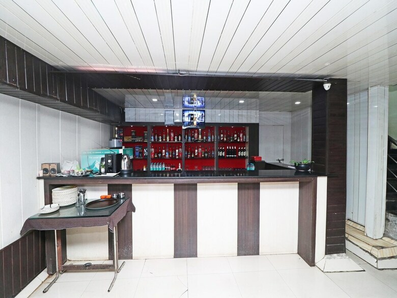 Hotel Oyo 13474 Punjab Regency