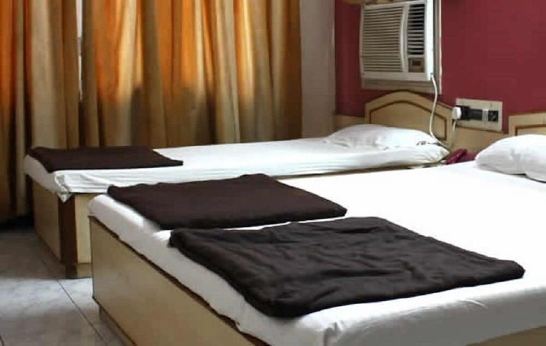 Hotel Uttam By Sky Stays