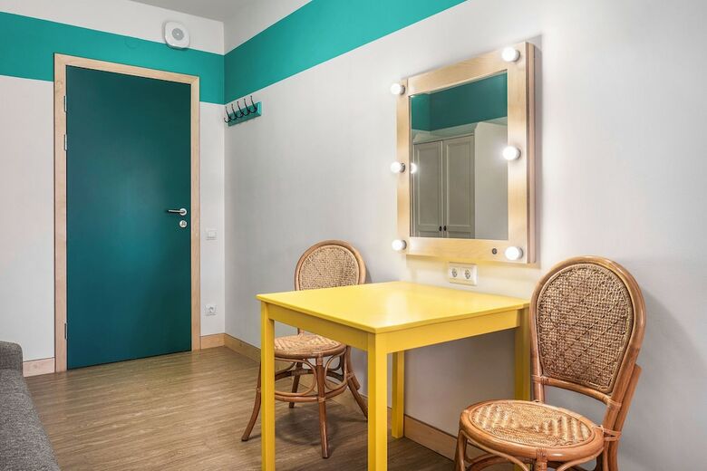 Hostal Friends On Sennaya