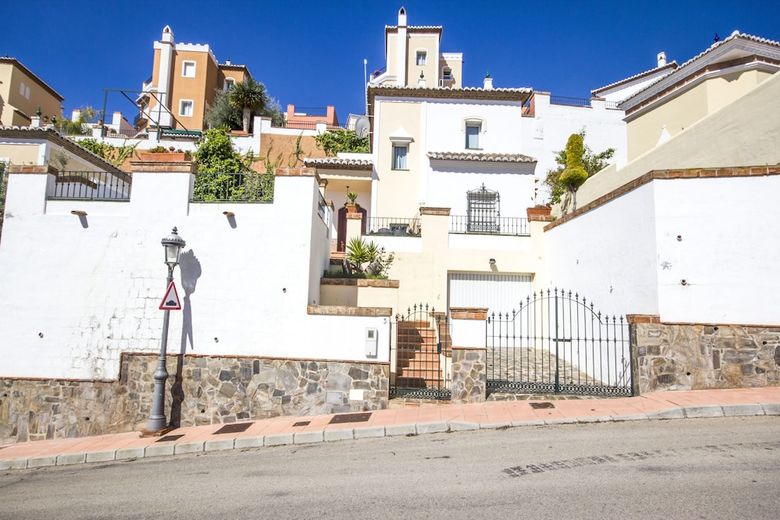 Villa Tamango Hill Canovas Nerja 5