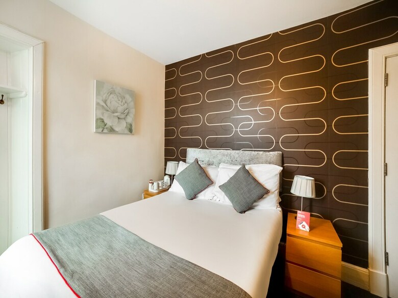 Oyo Braeriach Hotel