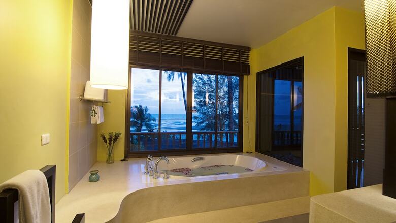 Apartamento Apsara Beachfront Resort And Villa