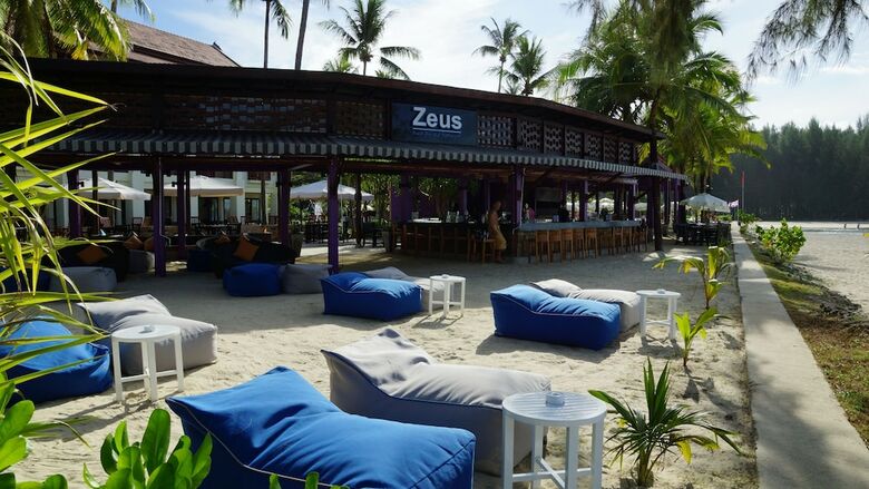 Apartamento Apsara Beachfront Resort And Villa