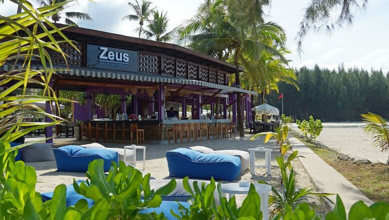 Apartamento Apsara Beachfront Resort And Villa