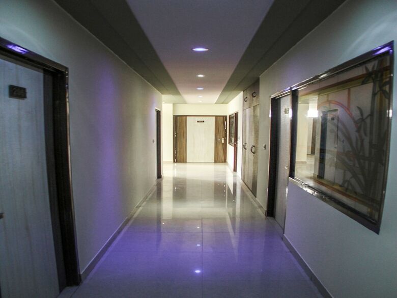 Oyo 14864 Hotel Satyam Inn